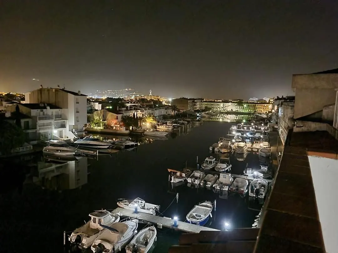 Appartement Vue Sur Les Canaux Ampuriabrava